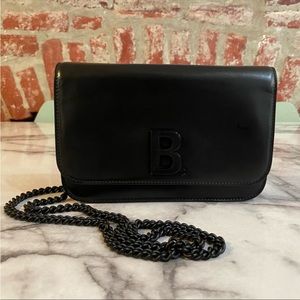 Balenciaga B. Wallet on Chain. Black calfskin with black hardware.